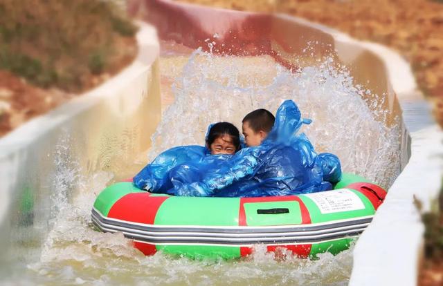 沂水雪山彩虹谷，沂水雪山彩虹谷好玩吗（游山东之雪山彩虹谷）