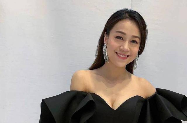 汤镇业现任女友，马国明宣布和汤镇宗女儿订婚