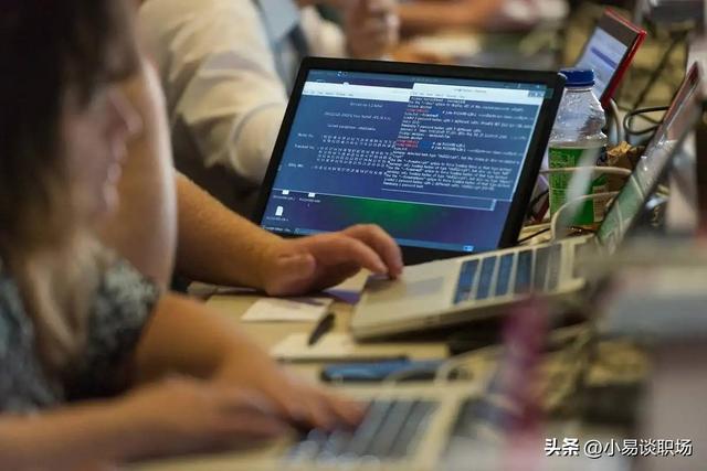 什么专业适合华为阿里，华为的人才都来源于哪些大学（华为校招专业排行榜出炉）