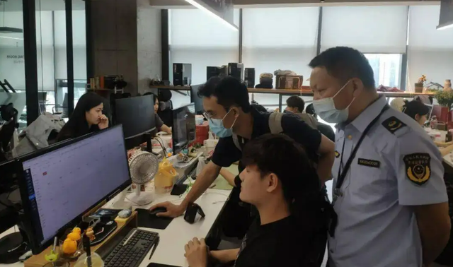 怎样添加不是本人的银行卡，怎么绑定非本人银行卡（无需本人就能骗走钱财）