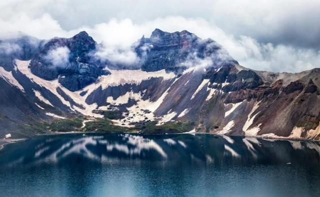 4中国很快将发生特大地震，唐山大地震发生在哪一年（监测到活动频繁）