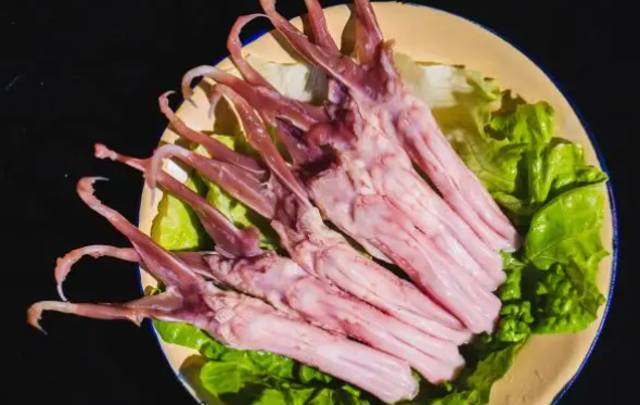 鸭盹是哪个部位，鸭肫是鸭的哪个部位（食材百科-鸭肉）