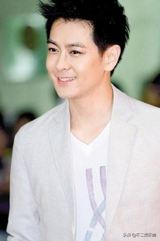 林志颖特斯拉车祸,万幸父子2人无生命危险