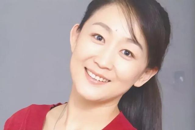演员巫刚个人资料，“不老男神”巫刚