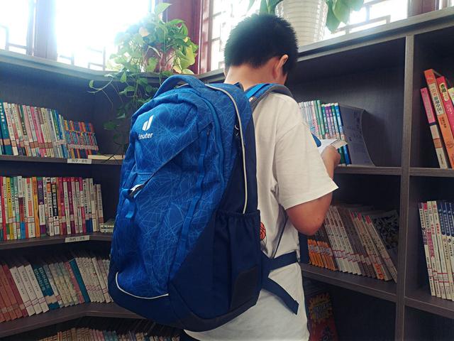 中学生适合什么书包，<Deuter>Ypsilon优习护脊中学生书包