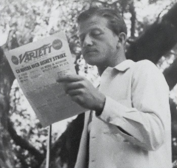 美国迪士尼乐园，美国迪士尼乐园有多好玩（最初是为了建成一座“法西斯的乌托邦”）