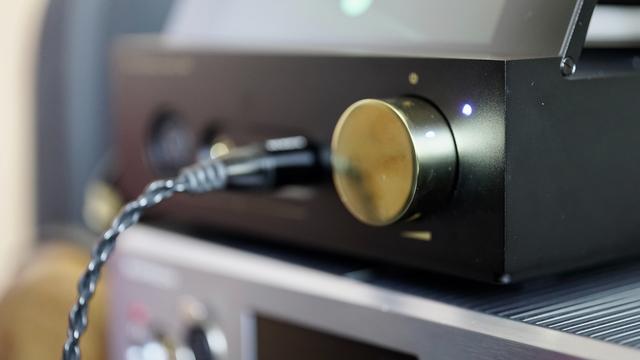 哪个音乐软件最好，哪个音乐app好用音质好（深度评测CD、无损、音乐APP全要的山灵EM7音乐一体机）