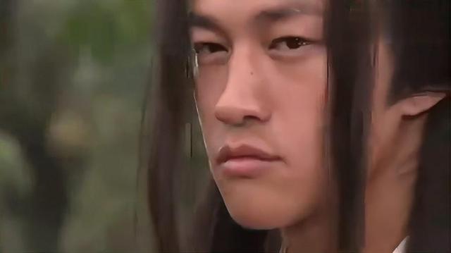 细数何润东多年角色，明明是帅哥演主角总能被超越，现成古装丑男