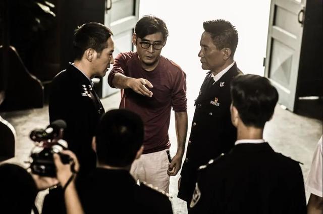 塔寨村电视剧叫什么名字，塔寨村是什么电视剧（比《破冰行动》更上头）