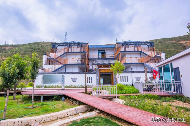 星空休闲中心中国城市排名第一是哪个城市，中国看星空最佳地点（甘肃定西北斗星空营地）