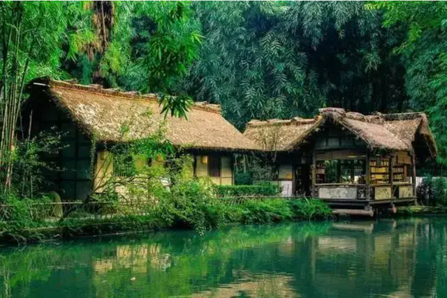 杜甫自号什么，杜甫自号什么唐代伟大的什么诗人（\