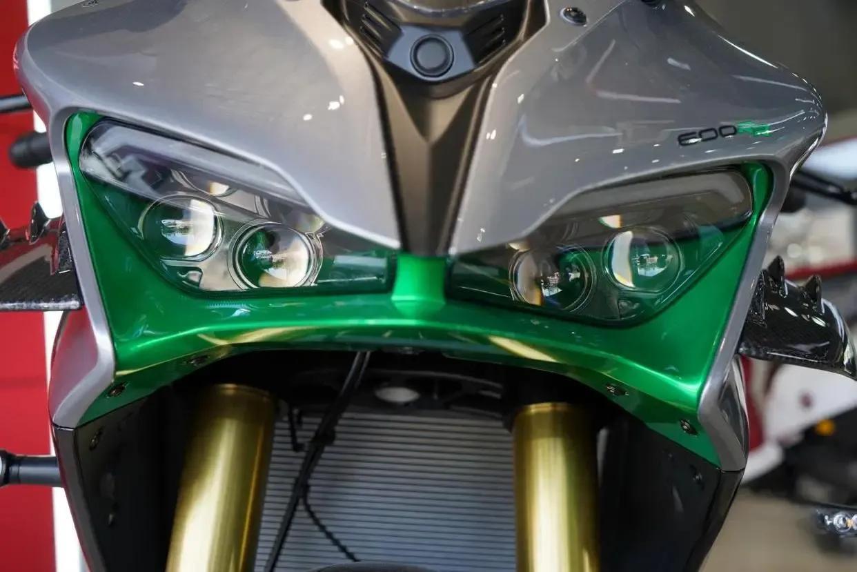 中赛摩托车品牌有哪些,中高赛摩托车(QJMOTOR赛600) 中赛摩托车品牌有哪些,中高赛摩托车(QJMOTOR赛600)