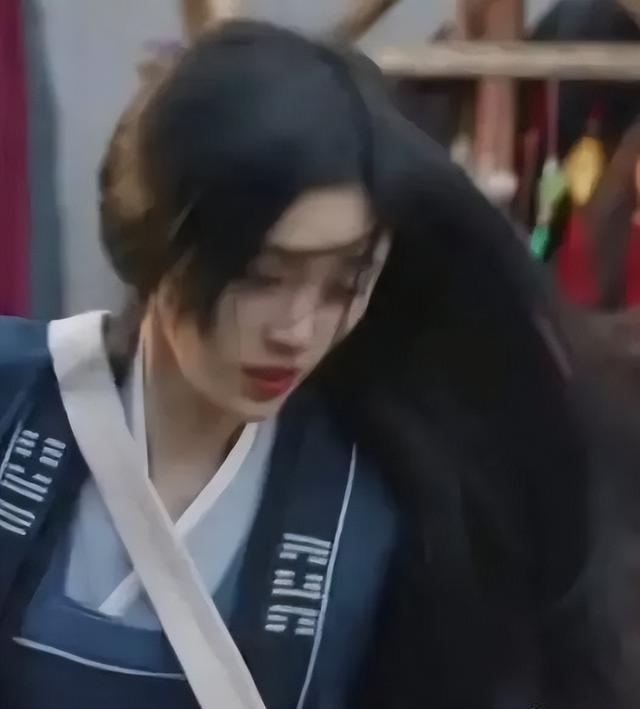 鞠婧祎照片，鞠婧祎照片仙气可爱（千年美女鞠婧祎浴室唱歌）