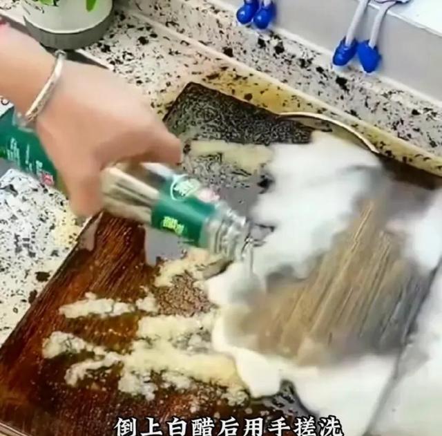 小苏打去霉点最有效的方法，小苏打怎么去霉斑（活了30年才知道的除霉小技巧）