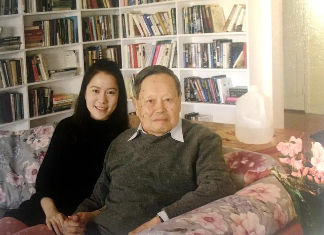达令是什么意思，达令是什么意思含义（好友曝杨振宁再婚后得过三场重病）