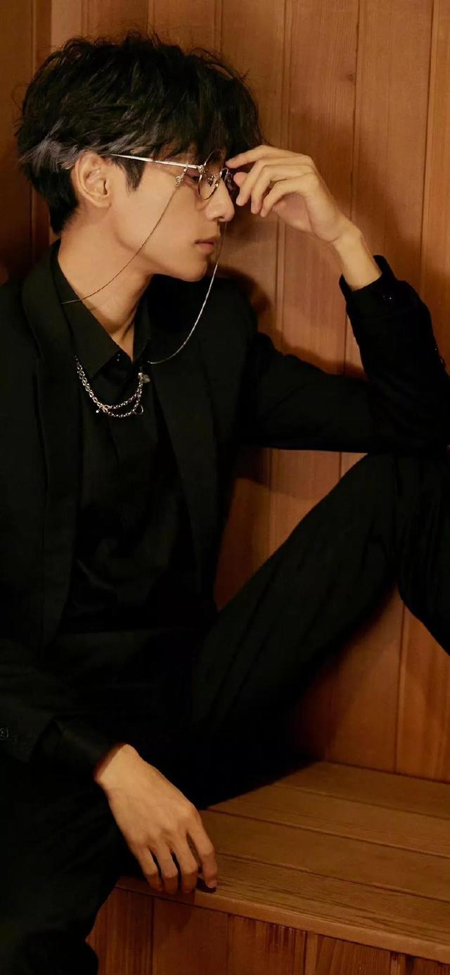 手机壁纸/小鱼仙倌罗云熙,罗云熙小鱼仙倌高清壁纸(手机壁纸,罗云熙