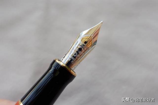 正品派克笔官网，派克笔真假如何辨别（派克世纪豆腐百年限定款钢笔开箱评测）