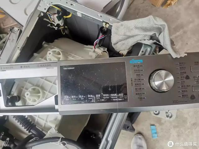 乒乓球拍怎么清洗，乒乓球拍胶皮脏了如何清洗（洗衣机长期使用后拆机实录集锦）