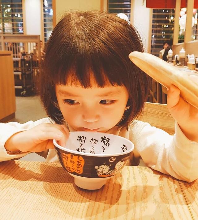 萌小孩搞怪头像微信，萌小孩搞怪头像（萌娃可爱搞笑怪诞头像合集）