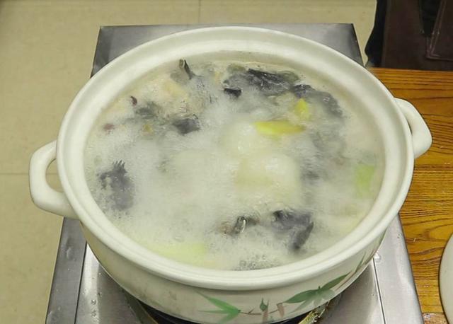 十大碱性食物排名，十大强碱性食物排名表（6种碱性食物要常吃）