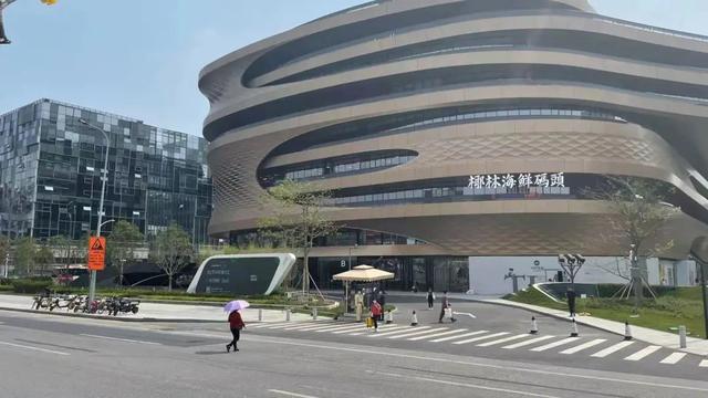 广州塔附近美食，广州塔附近有什么好吃的（从广州塔到番禺万达）