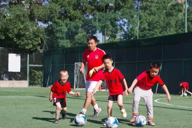 最吃香的三个师范专业，2021最吃香的三个师范专业（“含金量”较高的师范类专业）