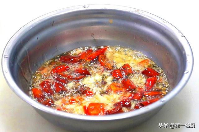 碱性食物排名第一名，世界最强碱性食物排行（也要吃的6种“碱性”菜）