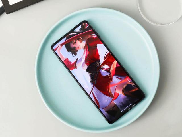 12G运行内存手机（最便宜的3款12GB+256GB手机）