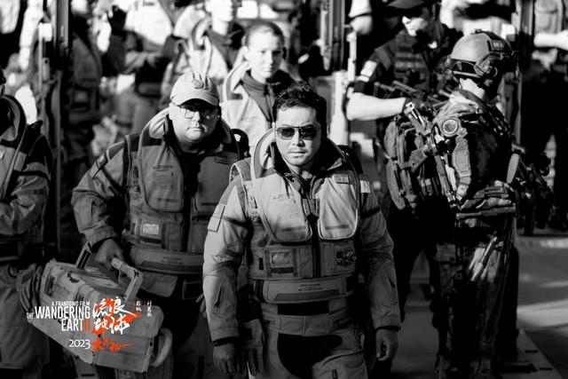 流浪地球演员表，流浪地球2演员表（2》主创首次集体亮相）