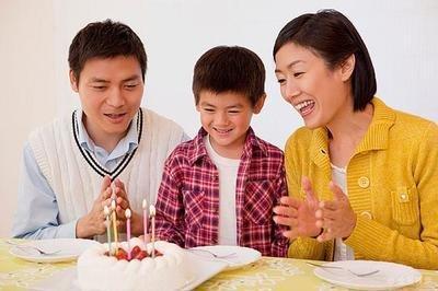 阴历是农历吗还是阳历，阴历是农历（该按照“阴历还是阳历”）