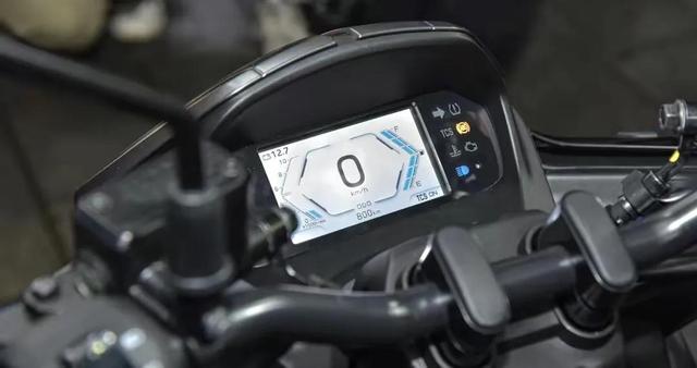 雅马哈踏板摩托车，雅马哈迅鹰悦动版怎么样（雅马哈新款155踏板车上市）