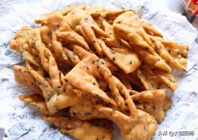 在家里怎样做油炸麻叶，学做传统小吃炸麻叶