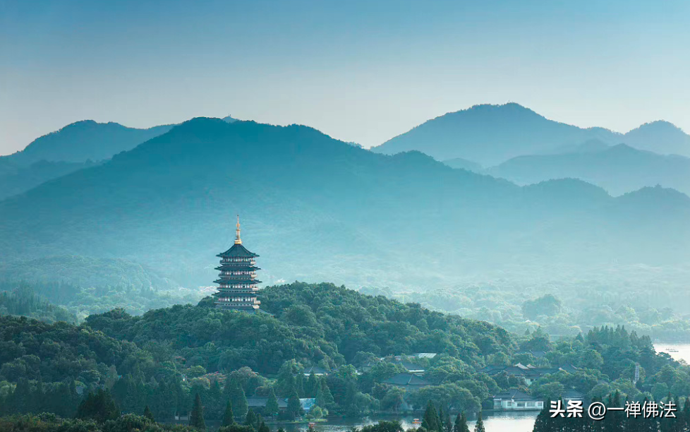 梦见月亮和星星，梦见月亮和星星什么预兆（你若梦到这些情景）