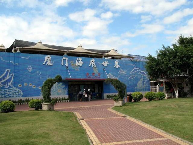 厦门鼓浪屿景点介绍，鼓浪屿旅游景区有哪些（海上花园—鼓浪屿）