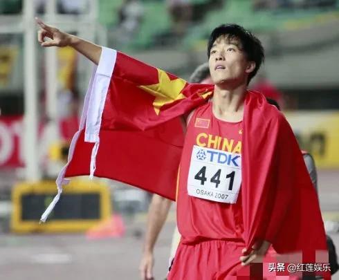 撒贝宁简介，撒贝宁简介个人简历（为什么央视主持人姓氏没有一个正常的）