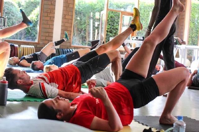 如何跑步最科学方法，如何跑步最科学方法 知乎（你才能跑得更健康、快乐、无伤）