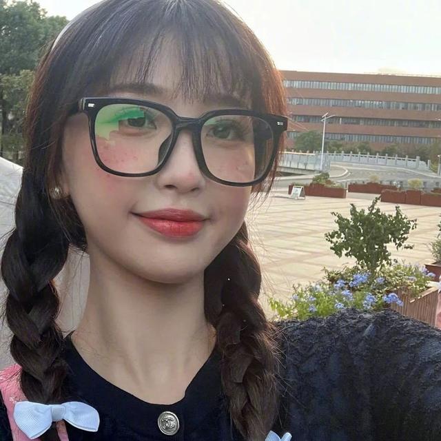 绝美.女图，微信头像，绝美.女图（头像：今日绝美好看的微信头像）