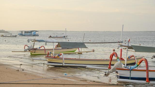 金巴兰海滩的地址在哪里，巴拉湾海滩在哪里（巴厘岛绝美海滩太多了）