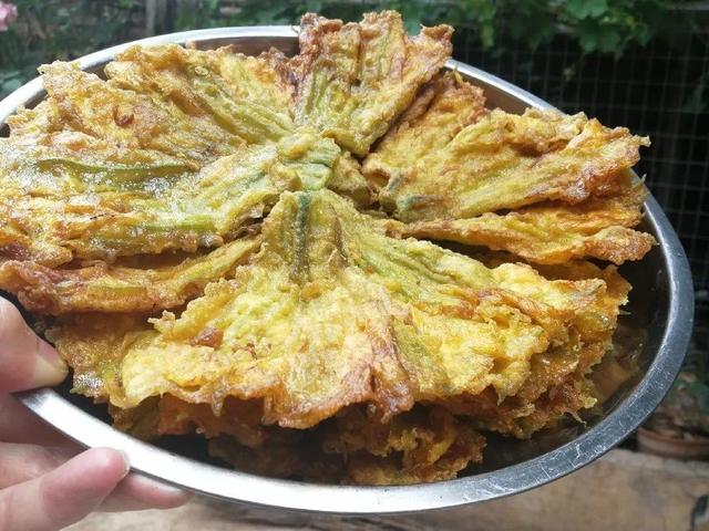 金针菜是什么，都是“人间美味”（金针菜是什么菜图片）