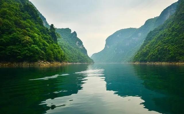 湖北著名旅游景点，湖北最值得去的十大景点（湖北十大必玩景点，你去过几个）