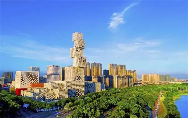 湖南车牌号字母排序，湖南省的车牌字母按什么排名的（这座城市同时拥有三种车牌号）