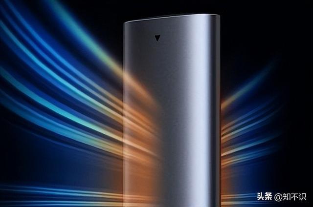 大容量u盘和移动硬盘哪个好，移动硬盘和u盘哪个好用（如何挑选一个趁手的移动存储设备）