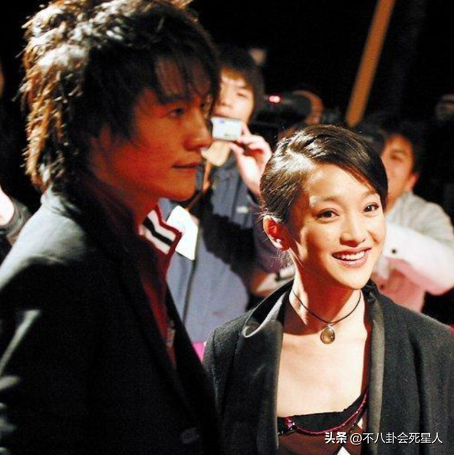 中国民谣歌手有谁，中国民谣歌手有哪些（这20位90年代内地男歌手）