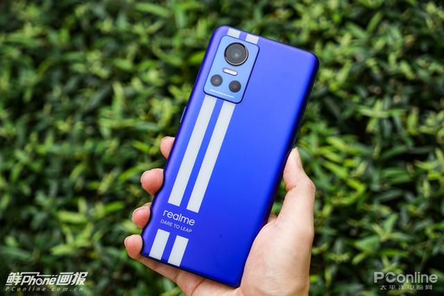 背部首，背的部首是什么（这三款手机让你瞬间“满血复活”）