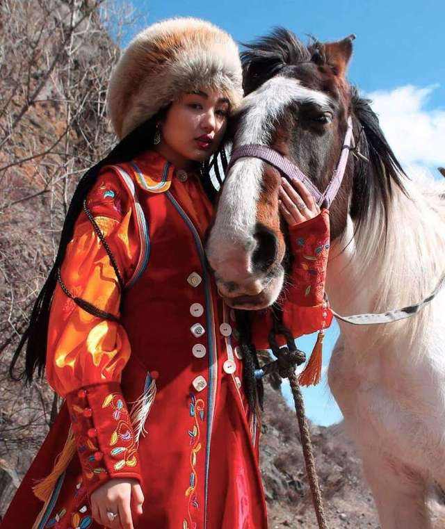 柯尔克孜族网站(华夏风范丨古老的游牧民族) - 火句子