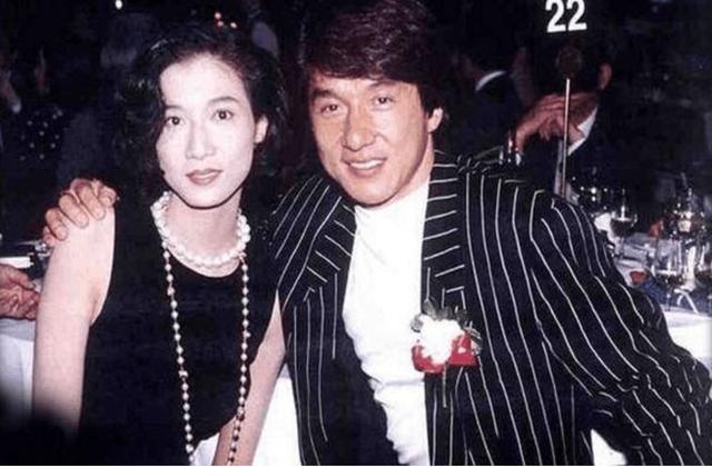 成龙以往荒唐事件，曾自爆多次嫖娼