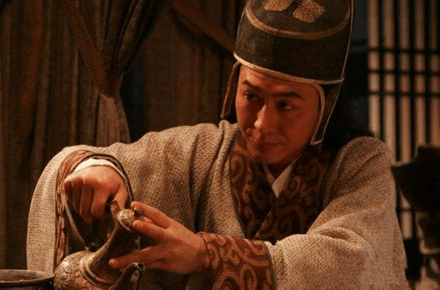 古代的宦官就是太监吗，汉、唐、明三朝太监有何不同