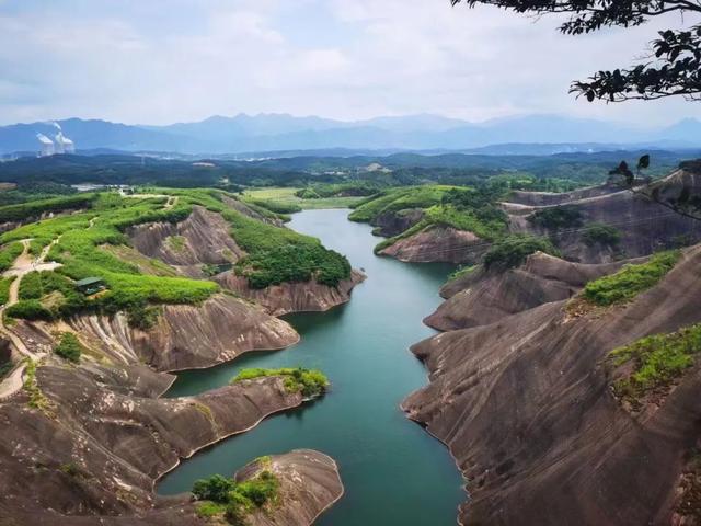 仰天湖大草原游玩攻略，仰天湖大草原攻略（湘南精华自驾-飞天山、东江湖、仰天湖大草原）