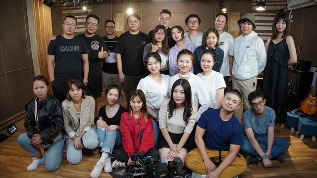 清新一点的歌曲，最流行欢快的歌曲有哪些  （2000到2020年毕业歌曲全盘点）