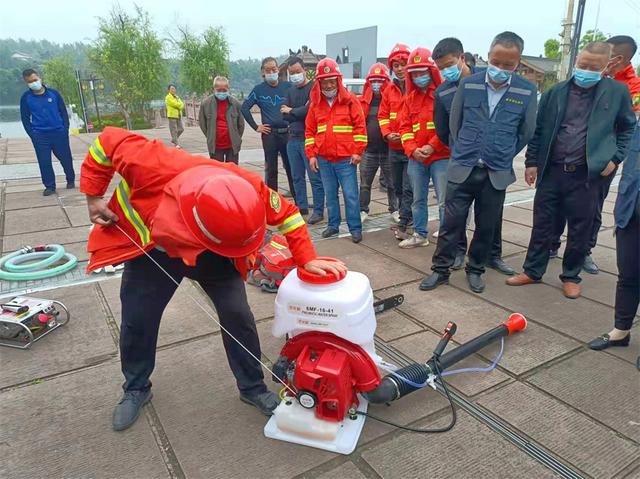 扑救森林火灾主要分哪几个阶段，扑救森林火灾主要分哪几个阶段工作（多举措筑牢森林防火屏障）